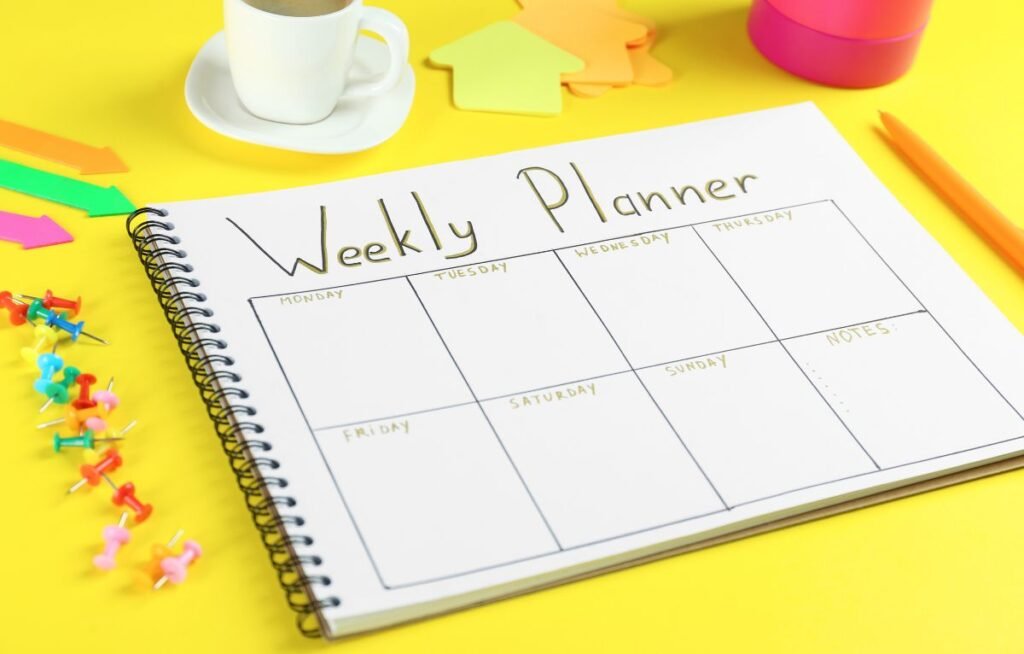 Creativity and Productivity with a Bullet Journal Weekly Spread (1)