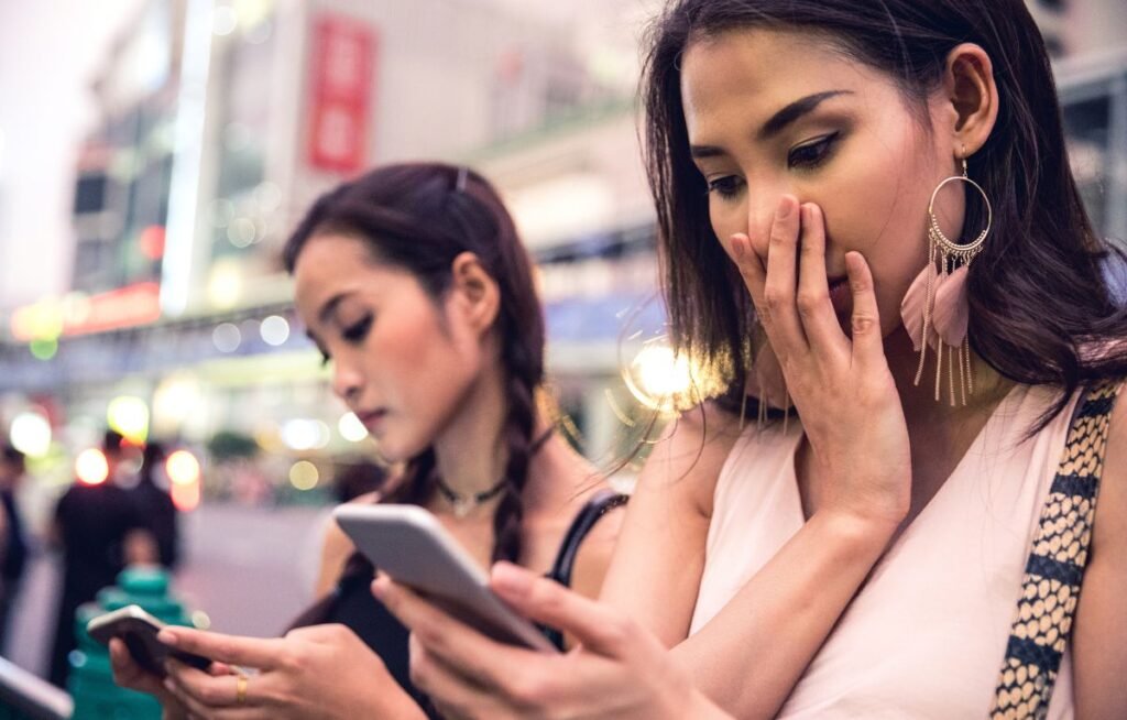 Social Media and Self-Esteem (1)